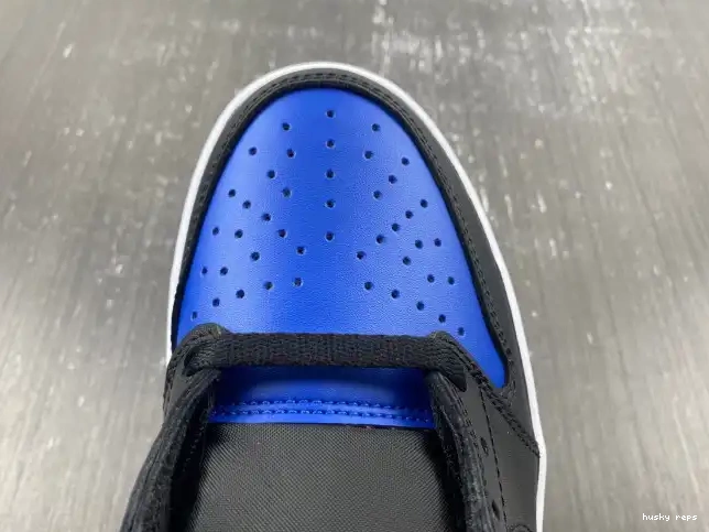Rep Husky (2015) Low Retro 705329-004 1 Royal Jordan 0526